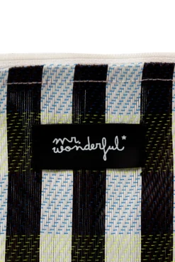 Necessaire alegre e colorida com fecho-éclair – Black and white.