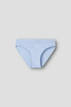 Pack de 2 cuecas clássicas sem costuras visíveis.
