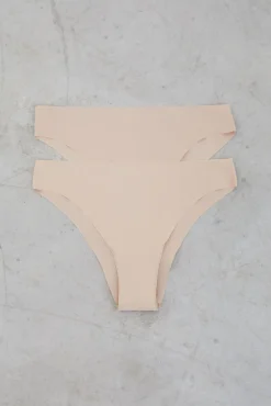 Pacote com 2 calcinhas brasileiras nude cortadas a laser