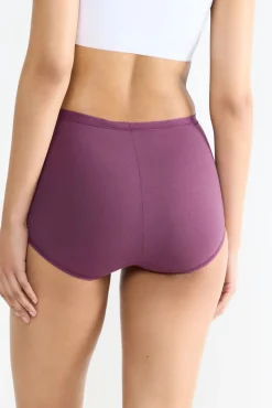 Pacote com 3 cuecas maxi