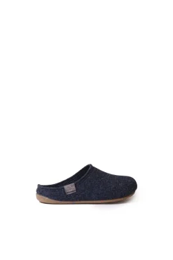 Pantufa infantil feita de feltro reciclado