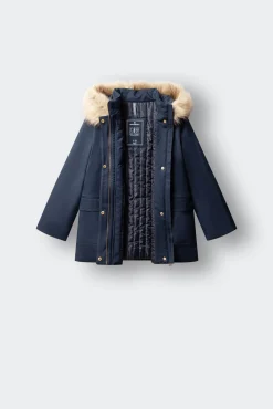 Parka com broche para menina