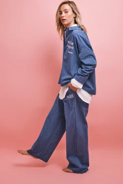 Pijama comprido camiseiro de riscas azul