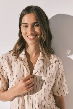 Pijama comprido camiseiro ikat