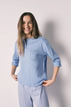 Pijama comprido com calças às riscas em algodão azul