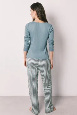 Pijama comprido estampado riscas verde