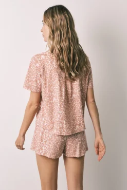 Pijama curto camiseiro em algodão animal print
