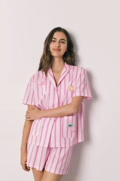 Pijama curto camiseiro em algodão SmileyWorld® riscas rosa