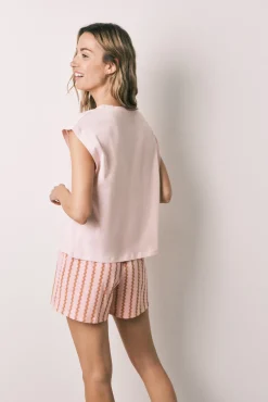 Pijama curto em algodão rosa com ondas