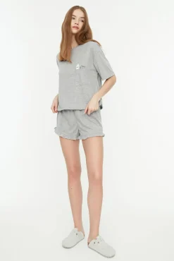 Pijama regular em algodão gola redonda