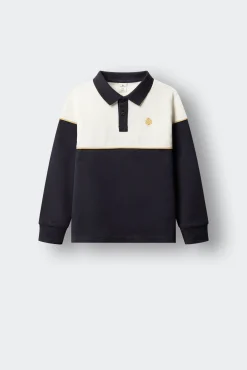 Polo de manga comprida com recortes e costuras para menino