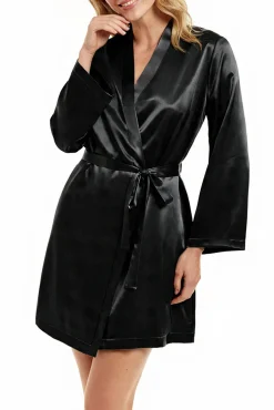 Robe curta básica em cetim