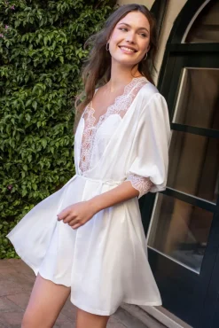 Robe curta em crepe noa