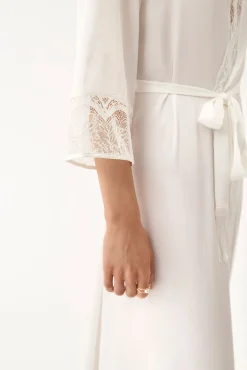 Robe kimono comprida de lingerie branca