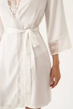 Robe kimono curta de lingerie branca