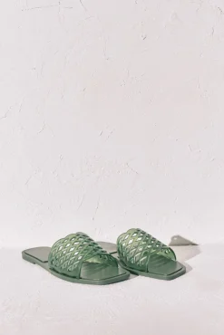 Sandálias rasas jelly verde