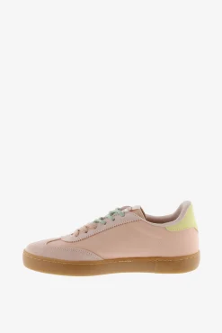 Sapatilhas de nylon e croute