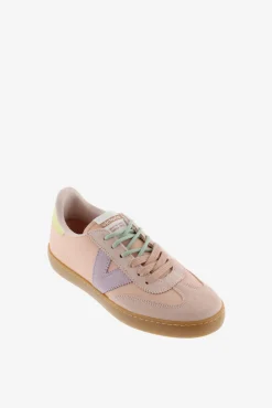 Sapatilhas de nylon e croute