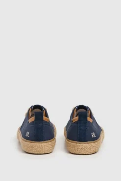 Sapatos clássicos de algodão