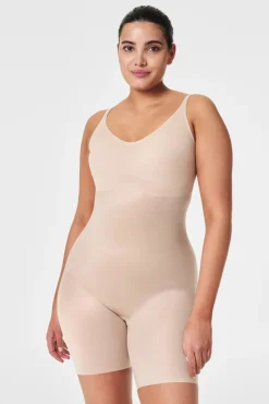 Shaping-Body in mittlerer Beinlänge Nude SPANX