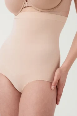 Shaping-Slip in Nude mit hohem Bund. SPANX