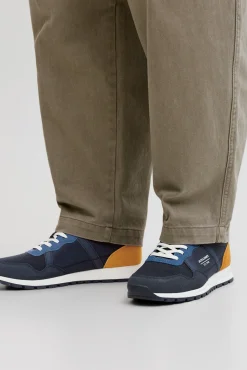 Sneaker combinada