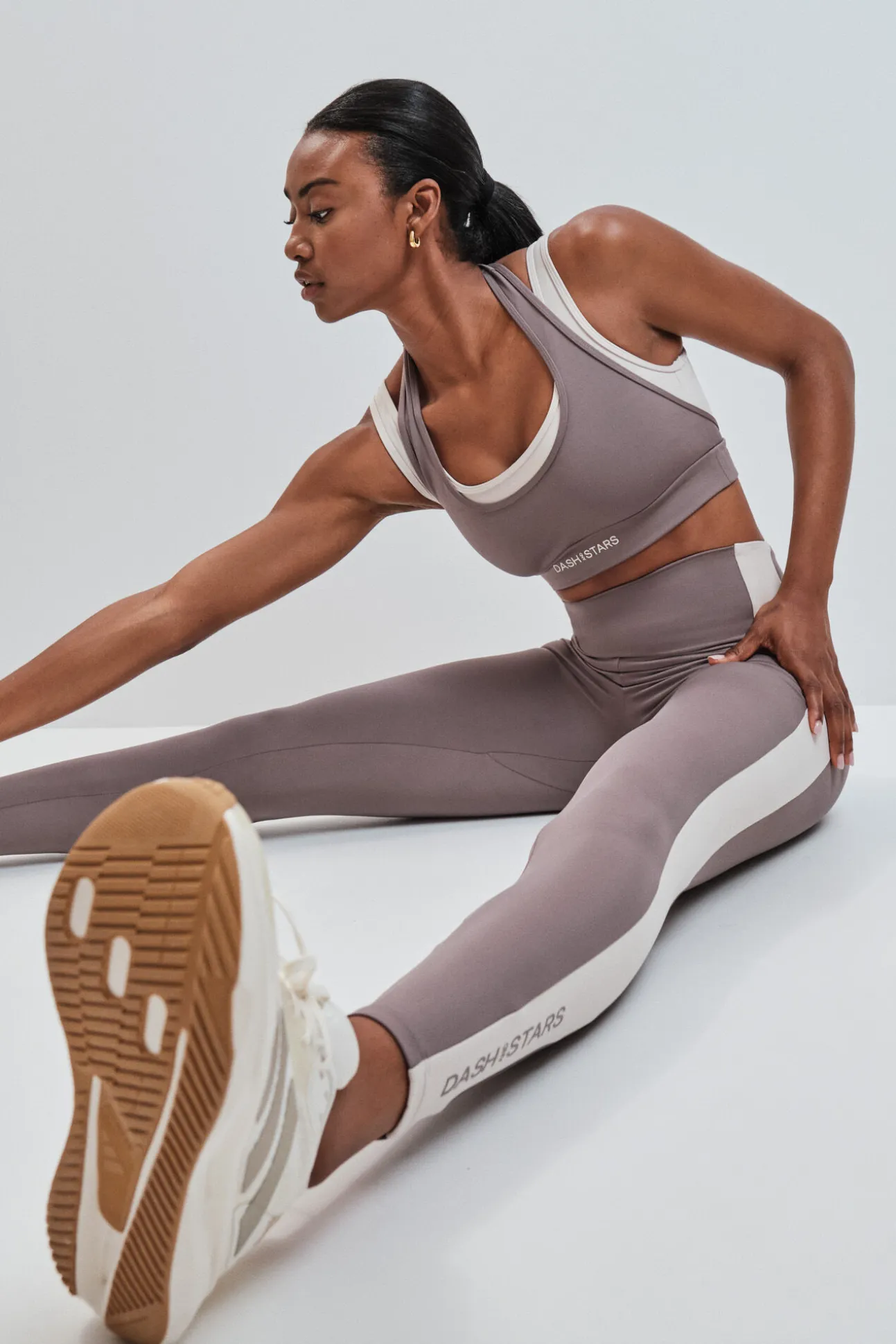 Soutien desportivo 4D Stretch sobreposição contraste marrom
