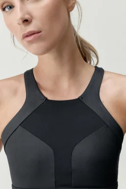 Soutien top desportivo Luana Black
