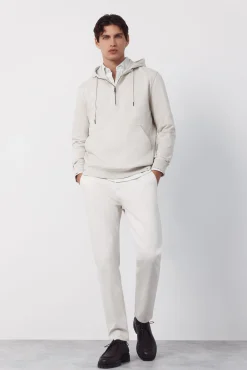 Sweatshirt com capuz