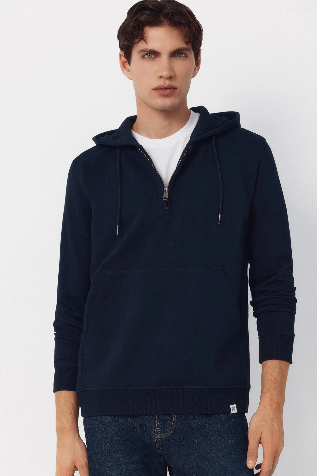 Sweatshirt com capuz