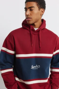 Sweatshirt com capuz e cortes