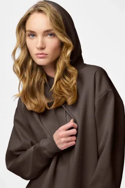 Sweatshirt básica com capuz