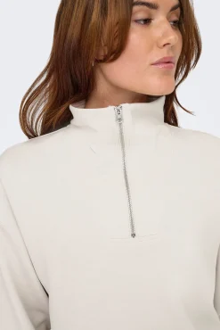 Sweatshirt com zíper e gola alta