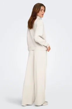 Sweatshirt com zíper e gola alta