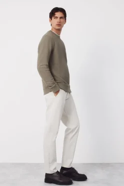 Sweatshirt estruturada com gola caixa