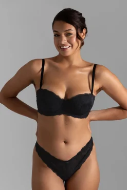 Tanga perfeita em renda