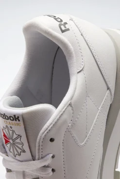 Tênis desportiva de couro Reebok Classic