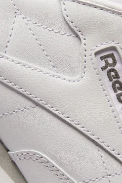Tênis desportiva de couro Reebok Classic