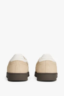 Tênis Tommy Jeans bege com sola