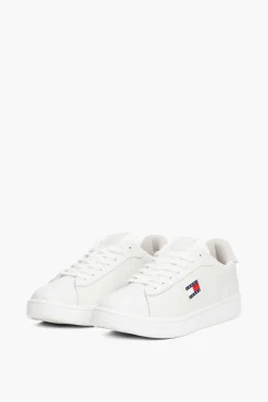 Tênis Tommy Jeans branco com logo da bandeira