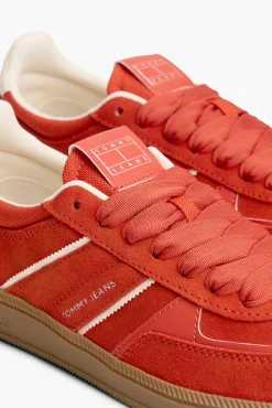 Tênis Tommy Jeans laranja com sola caramelo