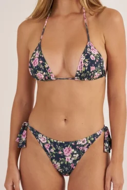 Top biquíni triangular com laços floral
