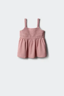 Top de alças em crochet para menina