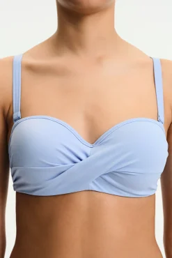 Top de biquíni bandeau efeito cruzado
