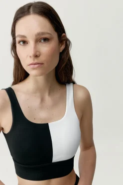 Top desportivo Kate preto/branco