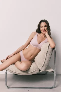 Top halter liso corte limpo rosa
