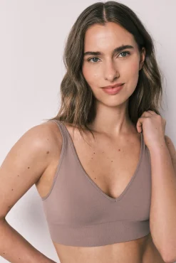Top triangular sem costura marrom NATURAL