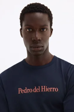 T-shirt com logo