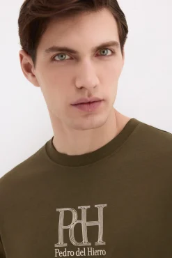 T-shirt com logo