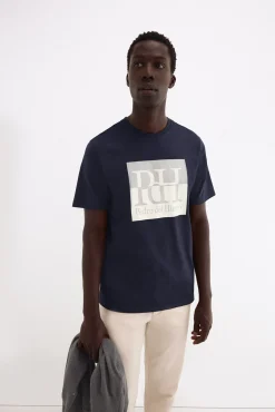 T-shirt com logo grande
